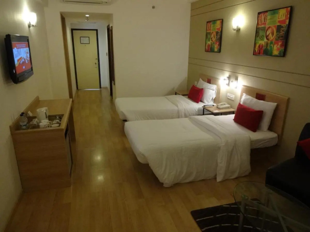 Red Fox by Lemon Tree Hotels, Hyderabad