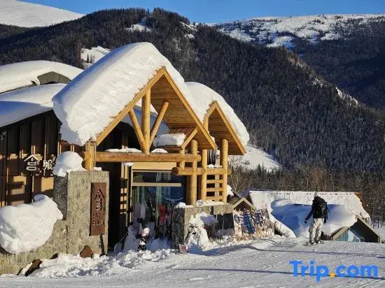 Hemu Sanbaisuo Homestay (Hemu)