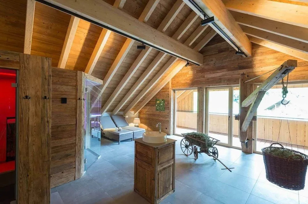 Roagat Hus