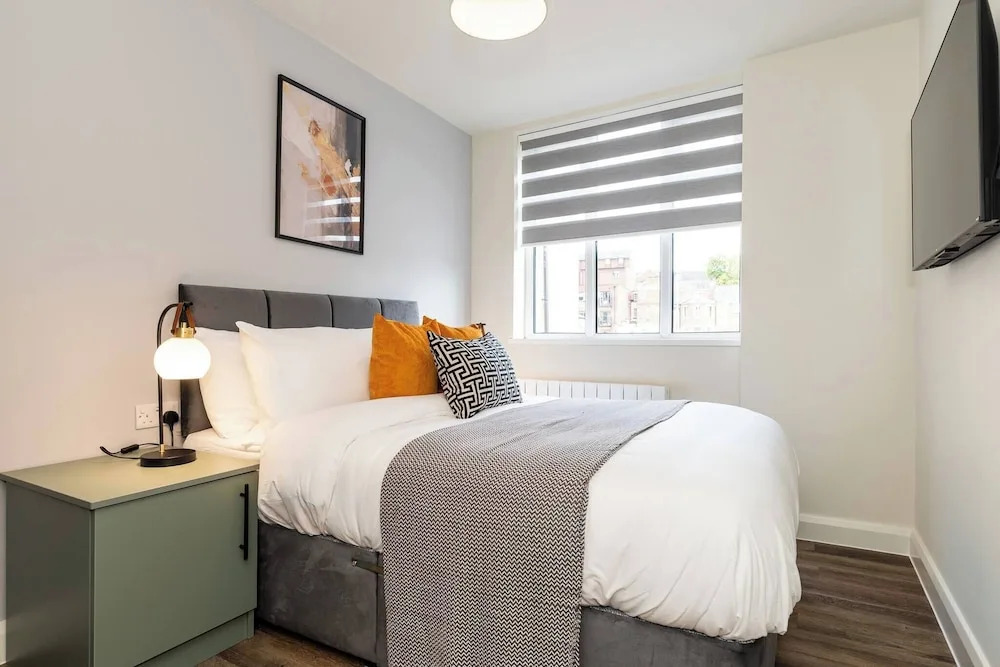 Aurum 6 - Chic 1BR Stay by DMU & City Centre