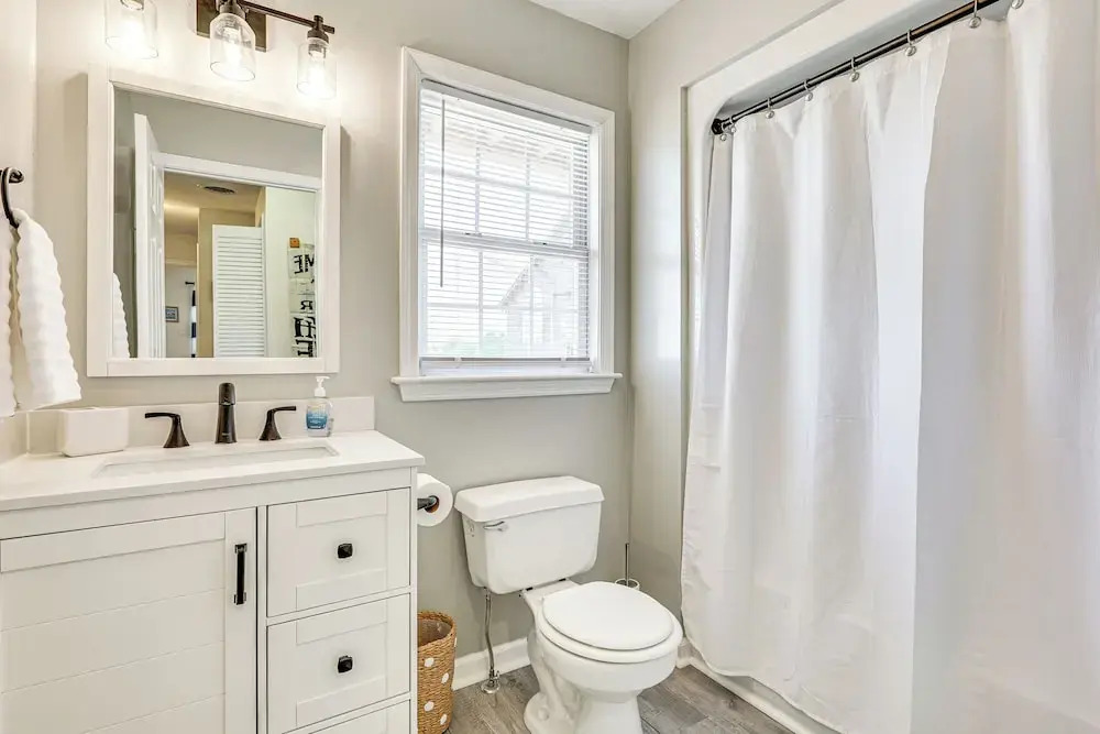 Walk to Beaches: Home w/ Patio in Surf City!