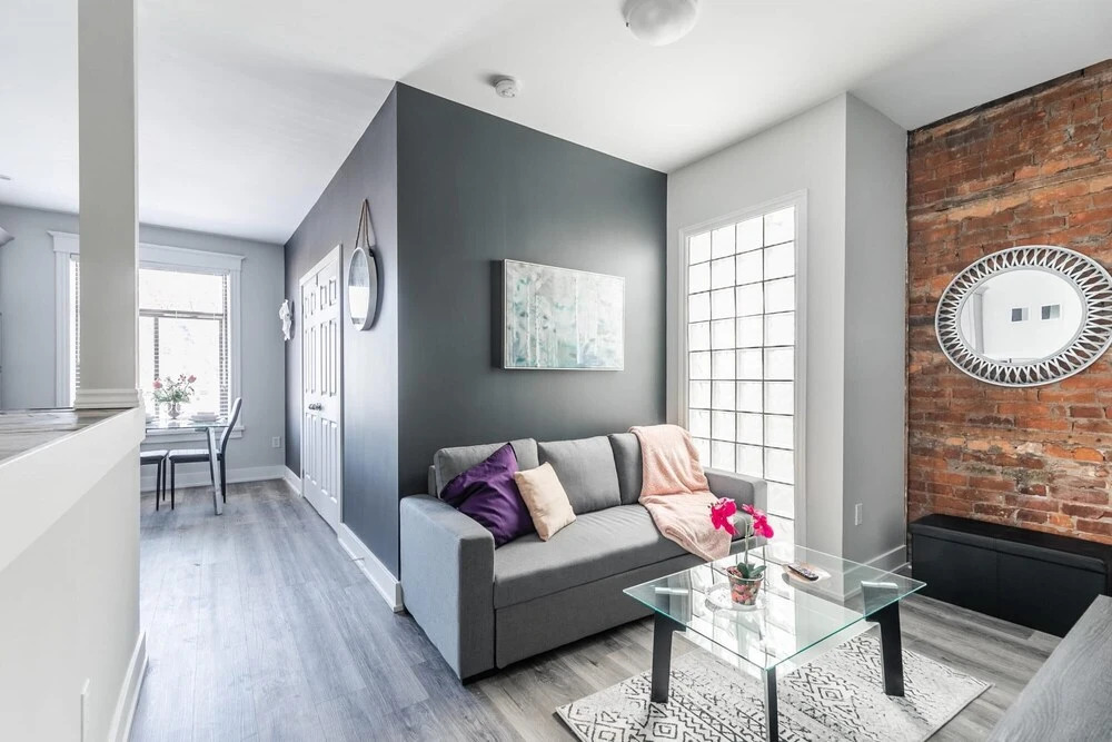 Cozy 1BR Apt w Netflix - Prime Location