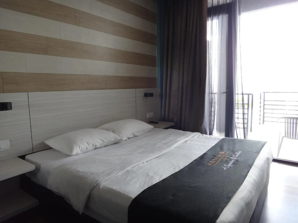 Bayfront Hotel