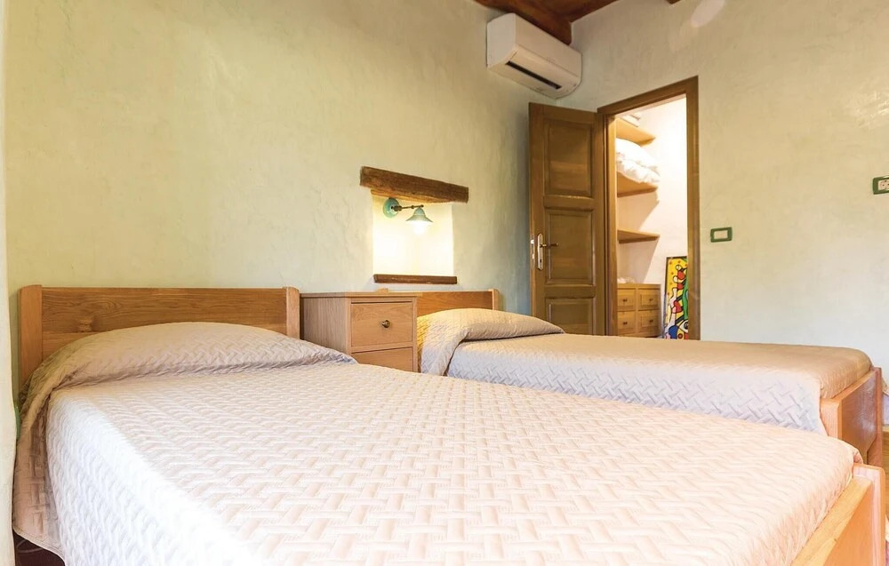 Amazing Home In Sisan