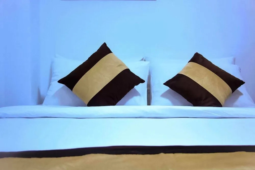 The Lodge Yangon Poshtel - Hostel