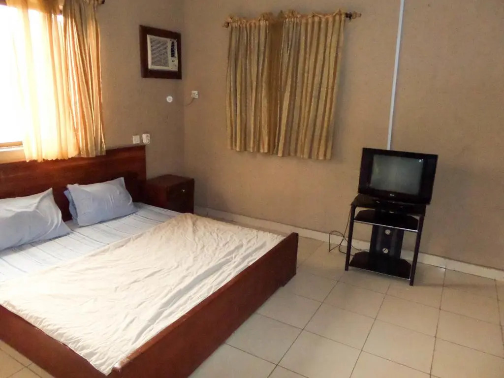 Dansaky Hotels & Suites