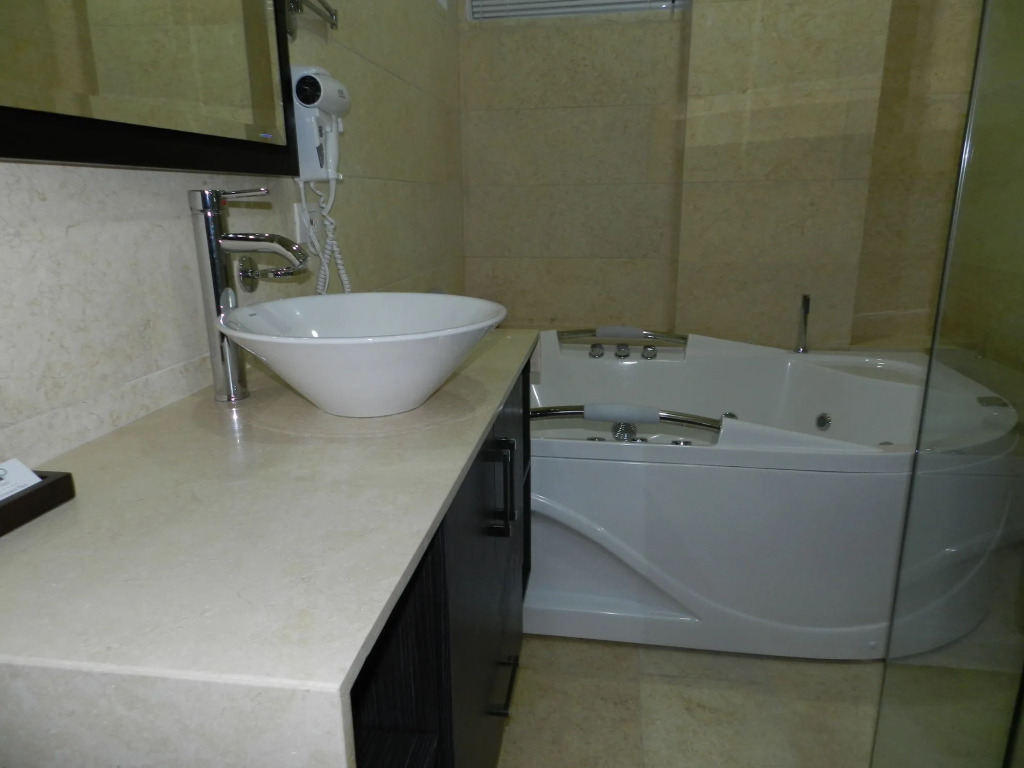 Hotel Bolivariana Plaza Medellin