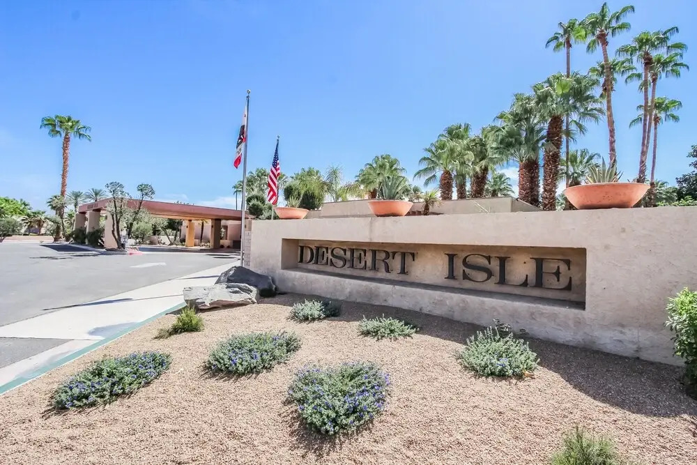 Desert Isle of Palm Springs