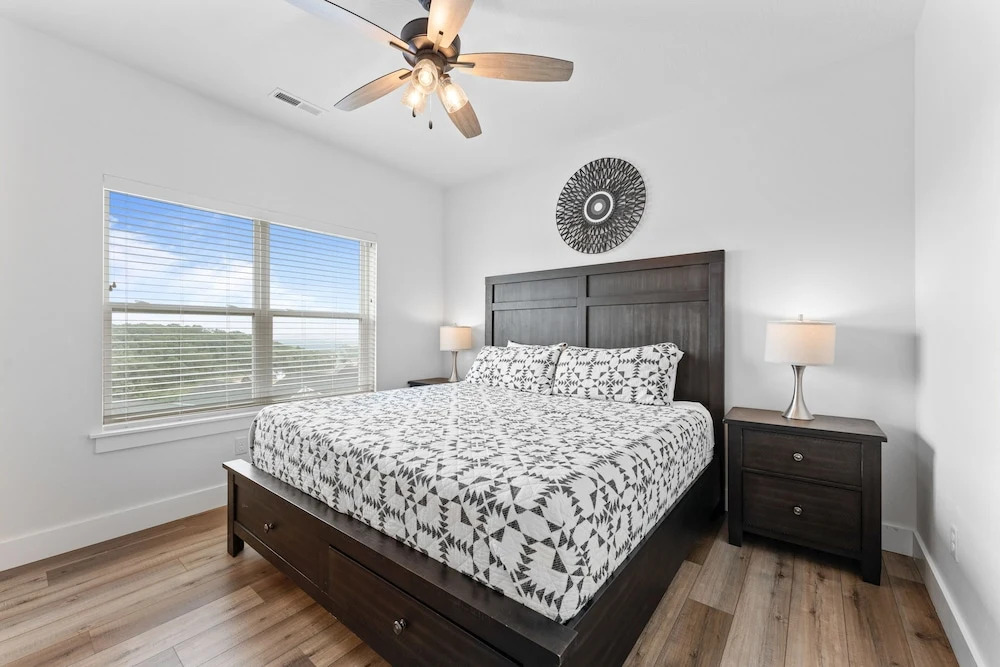 Cm132-6 -summer Breeze- Sleeps 17 6 Bedroom Home
