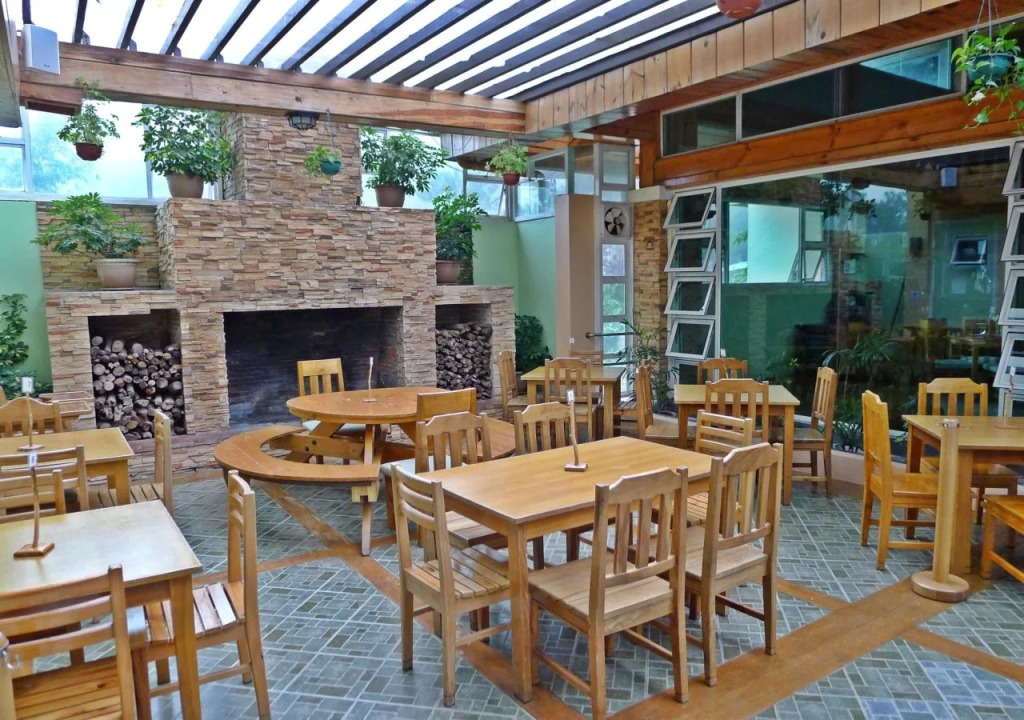 Ridgewood Hotel Baguio near The Mansion