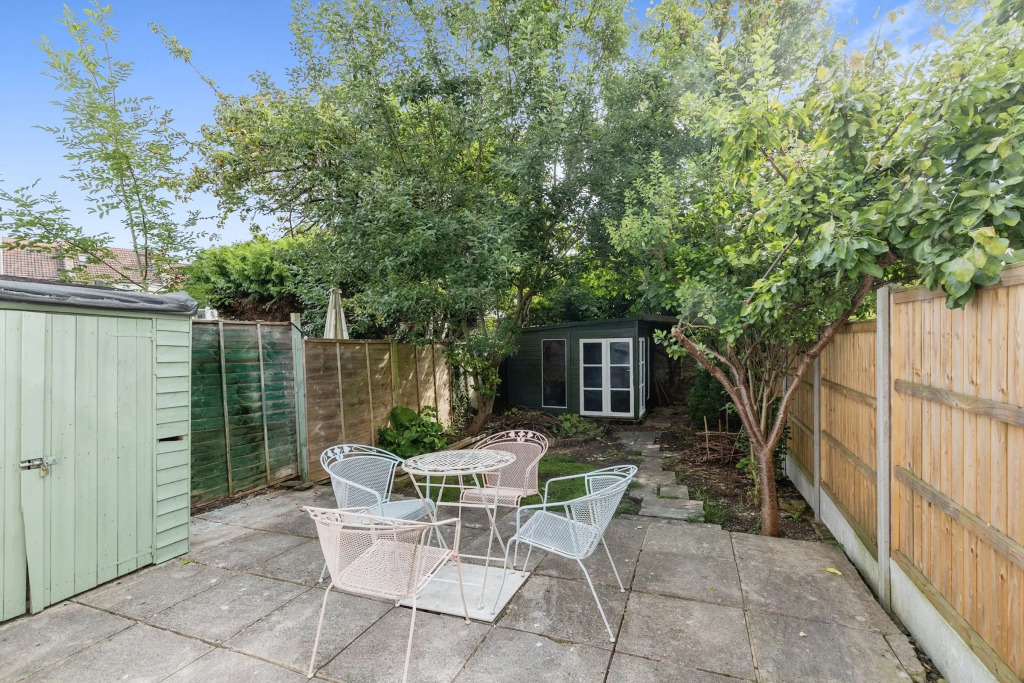 Spacious 6-bed Family Retreat Bristol