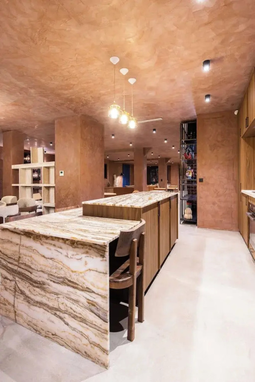 Exceptional Duplex - 6br/12p - Montorgueil