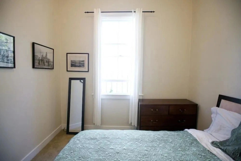 Pierce Place Lower - 1 BR - CBV 7924