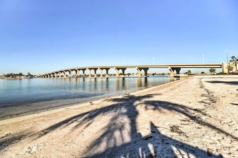 St Pete Condo w/ Private Lanai & Community Pool!