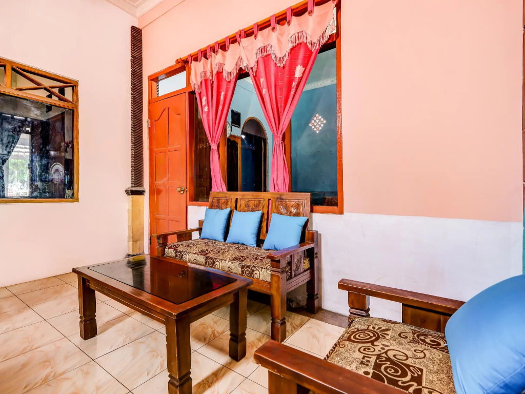 Hotel O Guest House Parangtritis