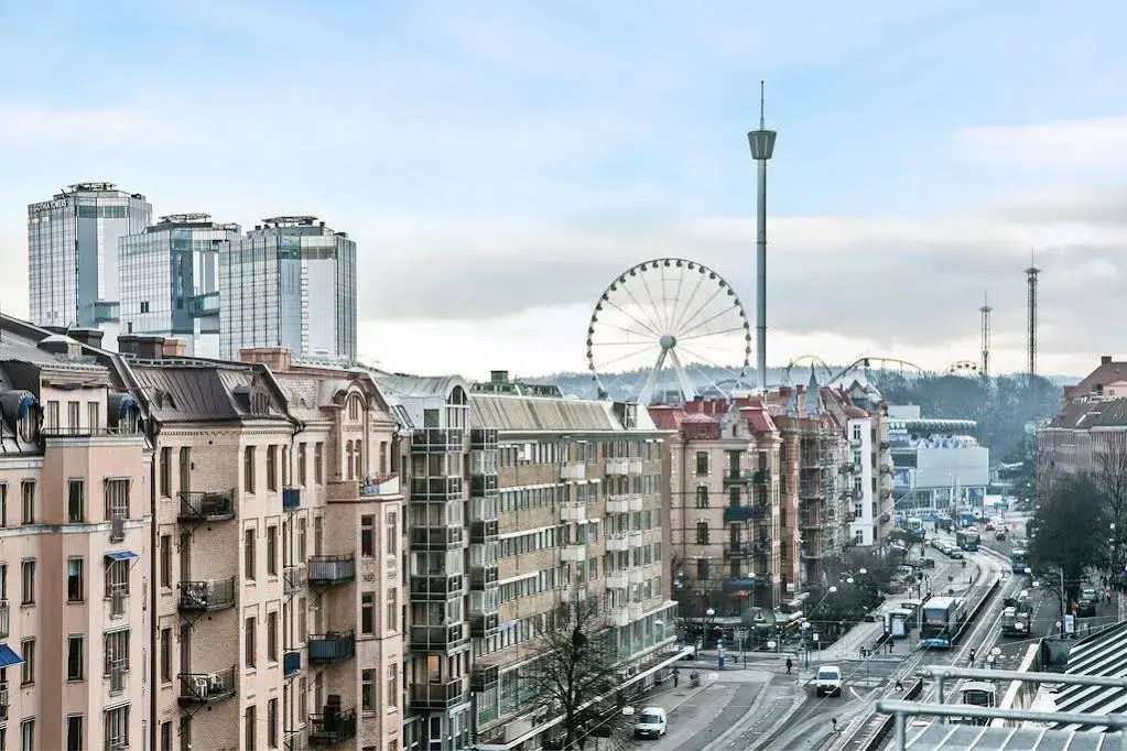 Engel Apartments