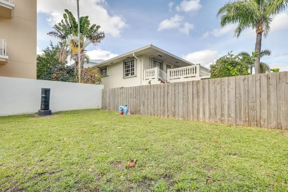 1 Mi to Pompano Beach Pier: Pet-friendly Studio!