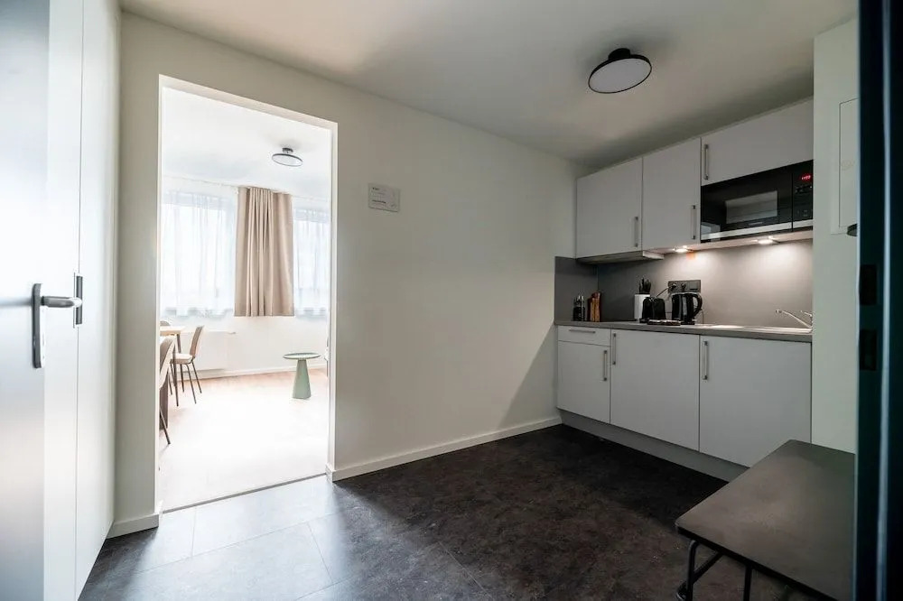 Limehome Bremerhaven Kantstraße