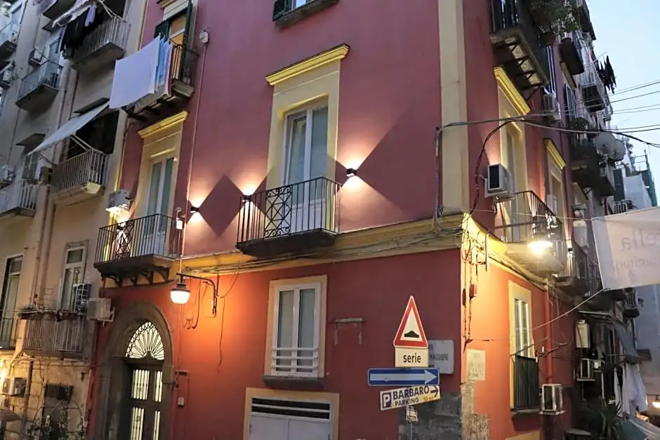 Barbaro Suite & Apartment