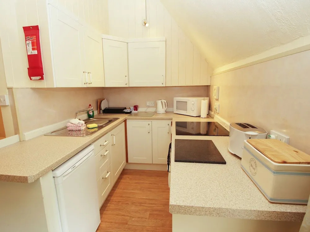 Hall Cottage