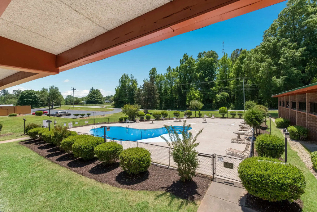 Econo Lodge High Point - Archdale