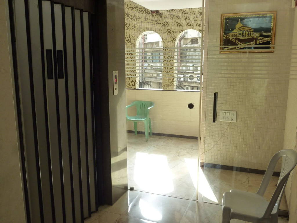 Hotel Regal Palace