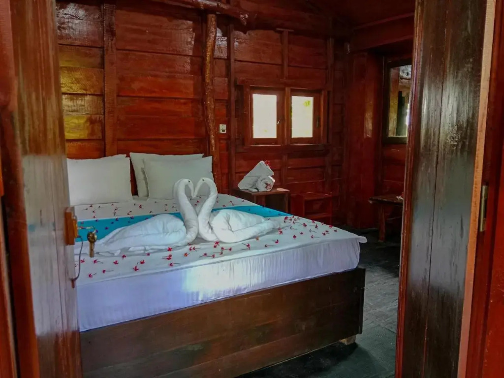 kumbura eco lodge