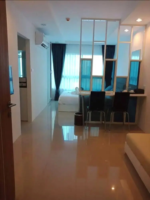 The Royal Place Condominium - Unit 96/208 & 224