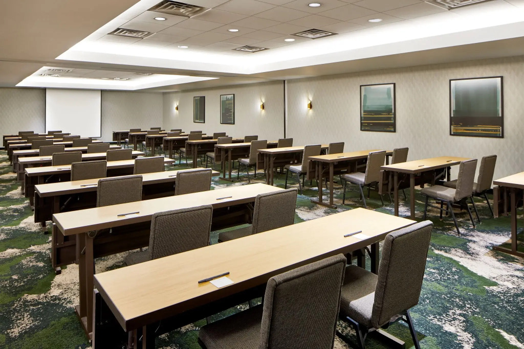 Courtyard by Marriott Nashville Downtown