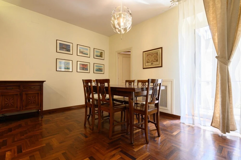 Vicoletto Sant Arpino 15