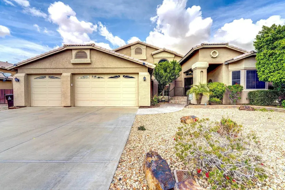 Pool + Hot Tub: Home Near Peoria Sports Complex