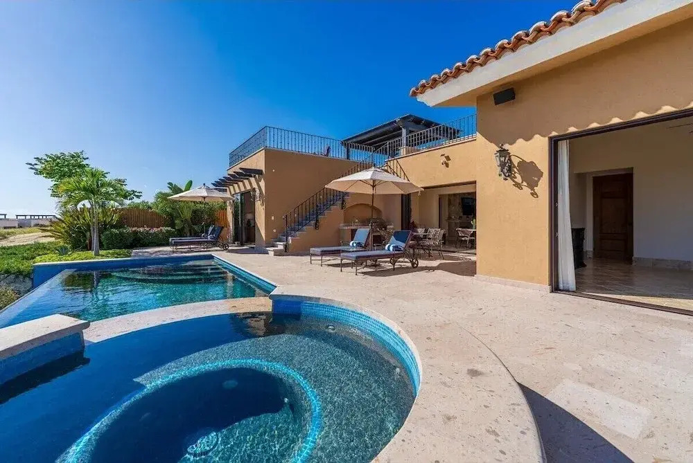 4BD Diamante: Private Pool w/ a Huge Balcony