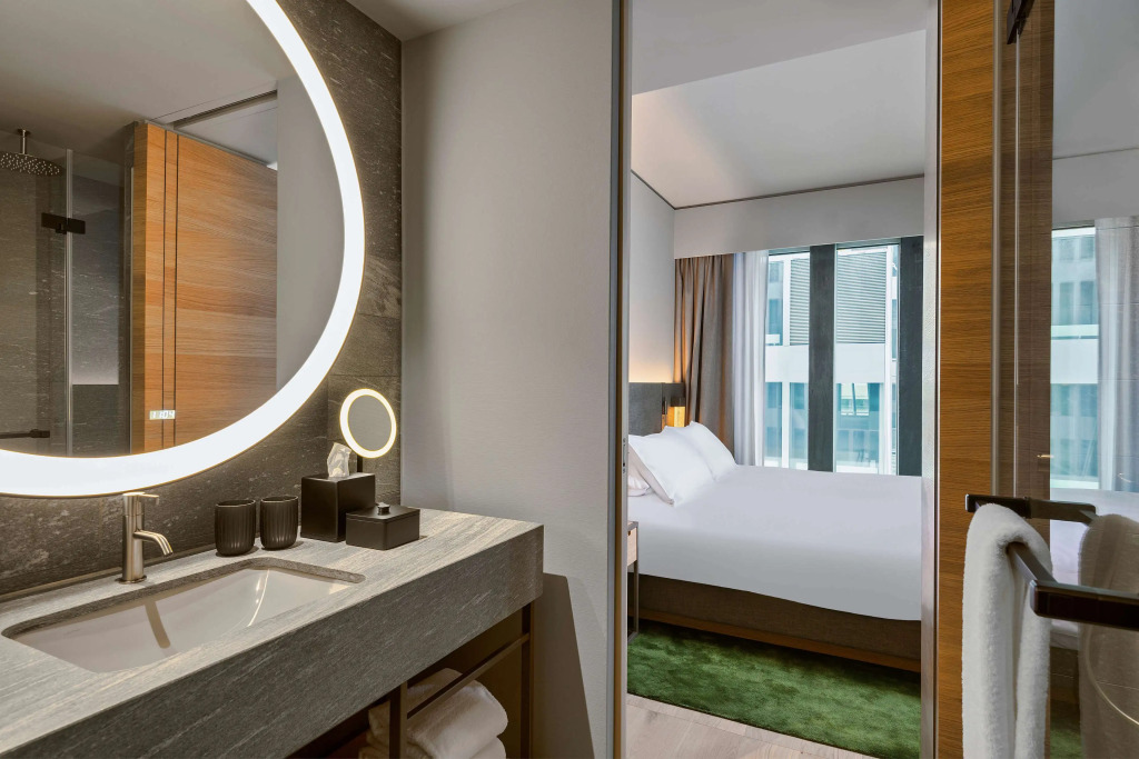 Hyatt Regency Zurich Airport Circle