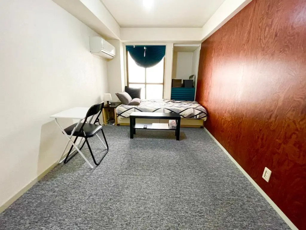 West Wood Guest Room