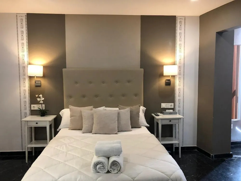 Costa Marbella Star Light