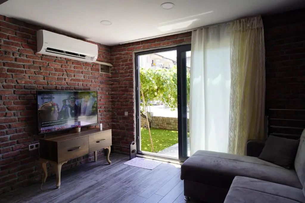 Vavilla Apartment