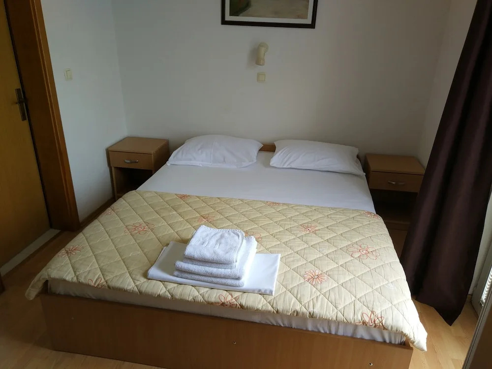 Guest House Regina Mundi