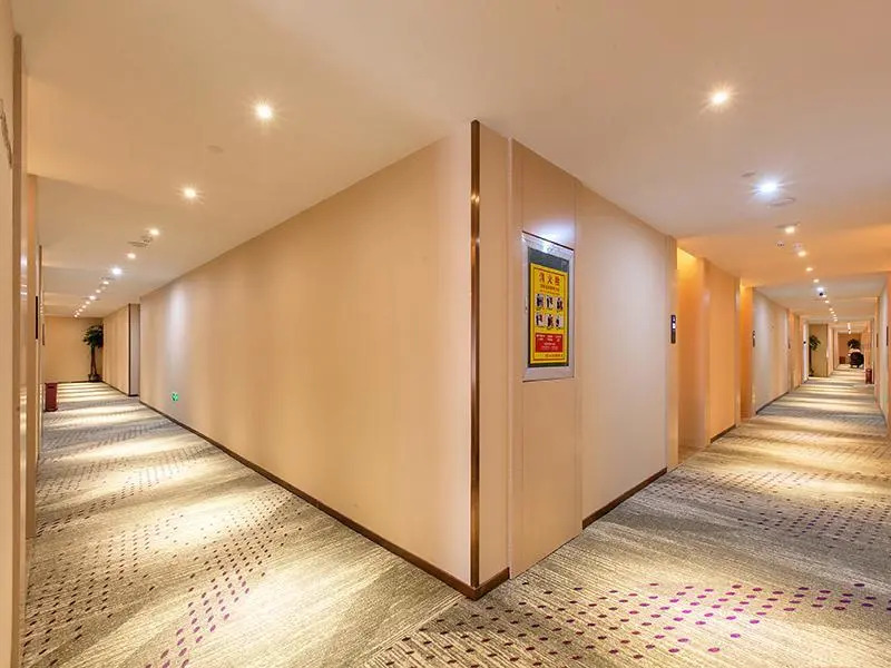 Lavande Hotels·Wuhan Houhu Avenue