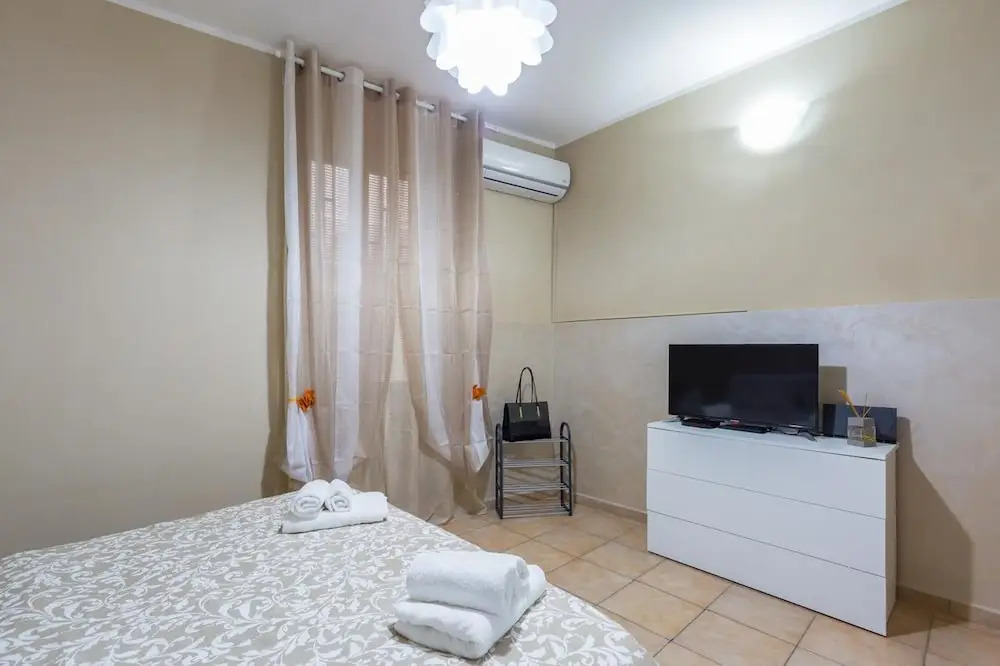 Apartment With one Bedroom in Napoli, With Wonderful City View and Wifi
