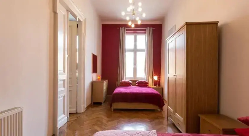 Stanislas Apartment