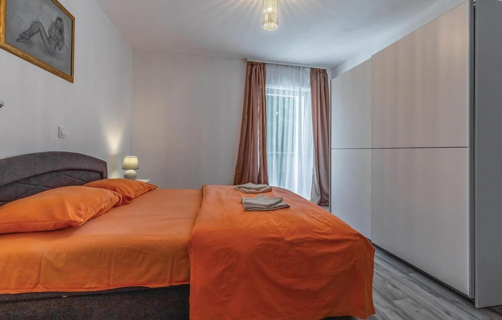 Amazing Apartment in Pula With Wifi and 2 Bedrooms