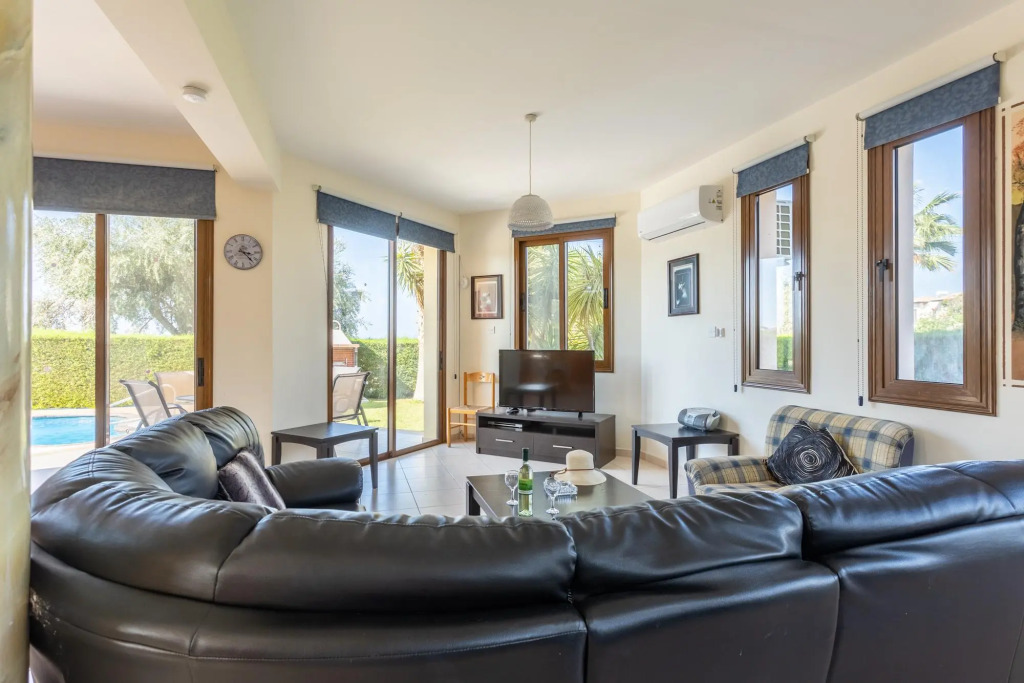 Villa Georgios Large Private Pool Walk to Beach Sea Views A C Wifi Eco-friendly - 2503