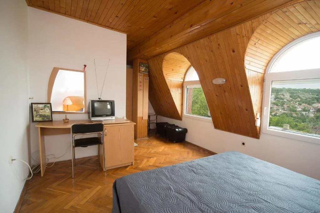 Guest House Spiro