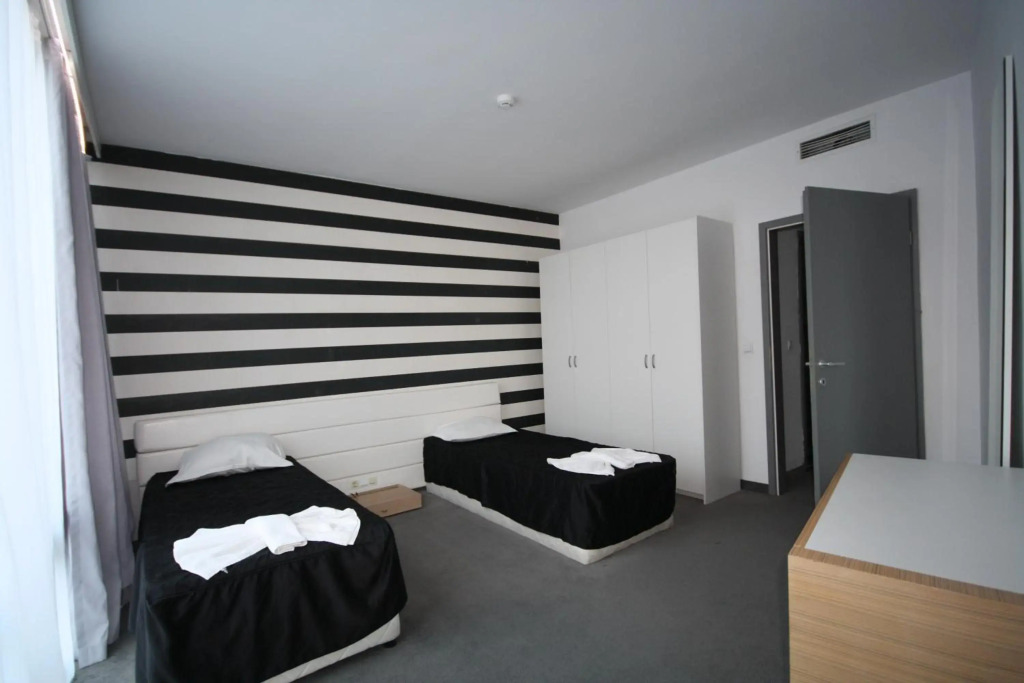 Riviera Blue Hotel