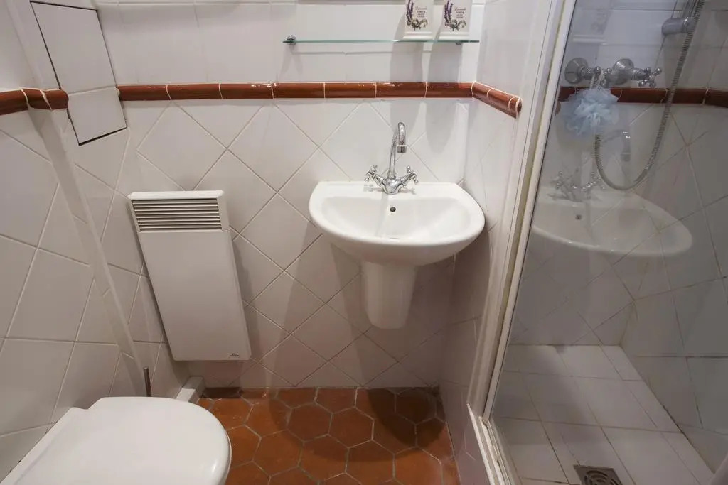 Quai dOrsay Apartment