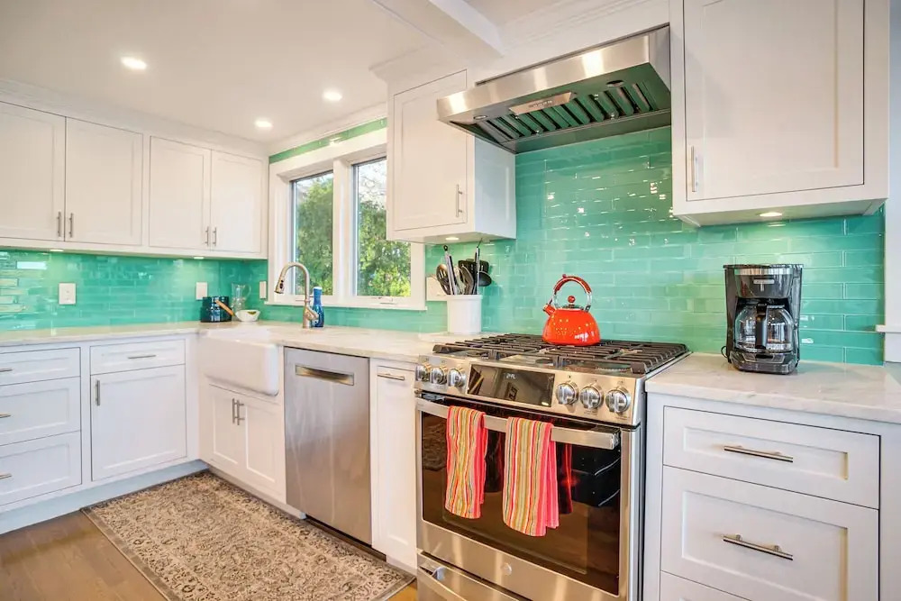 1 Mi to Ferry & Beach: Waterfront Hyannis Home!
