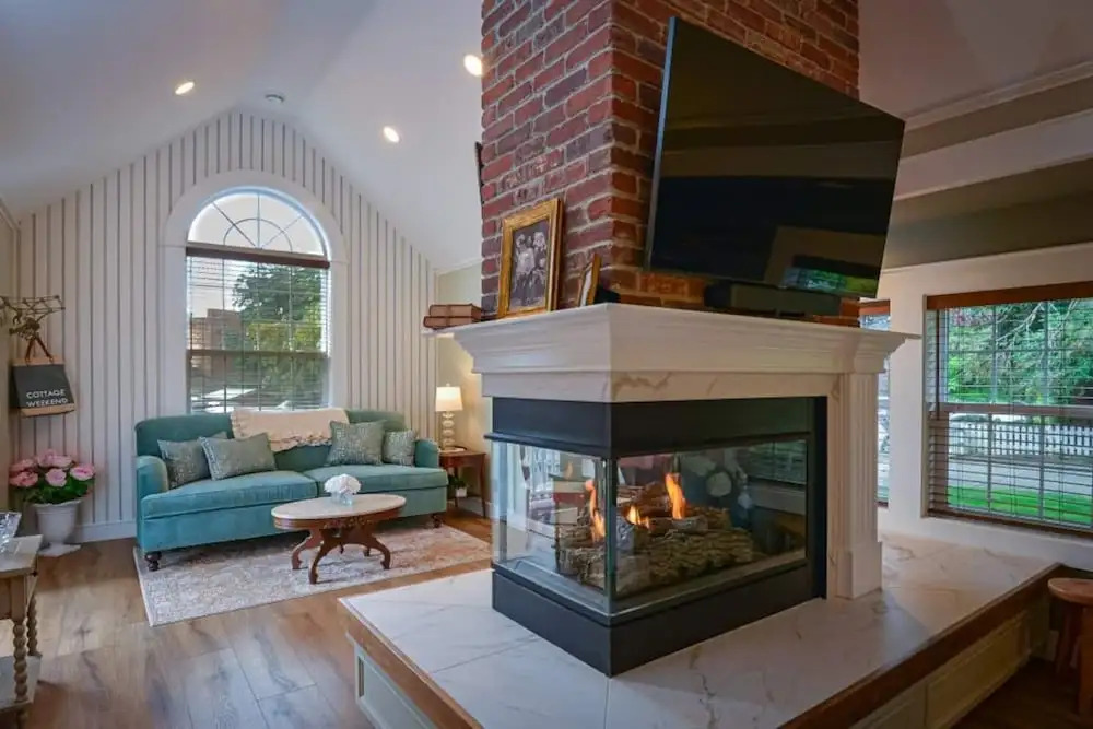 Cottage Eleven in Jacksonville