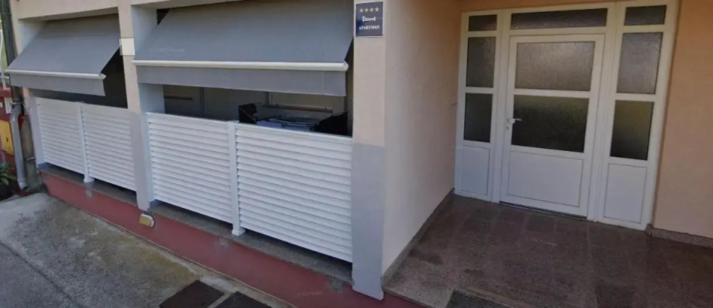 NEW Superb 4 stars heated Barbieri app near the sea