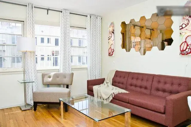 The Melrose Suites