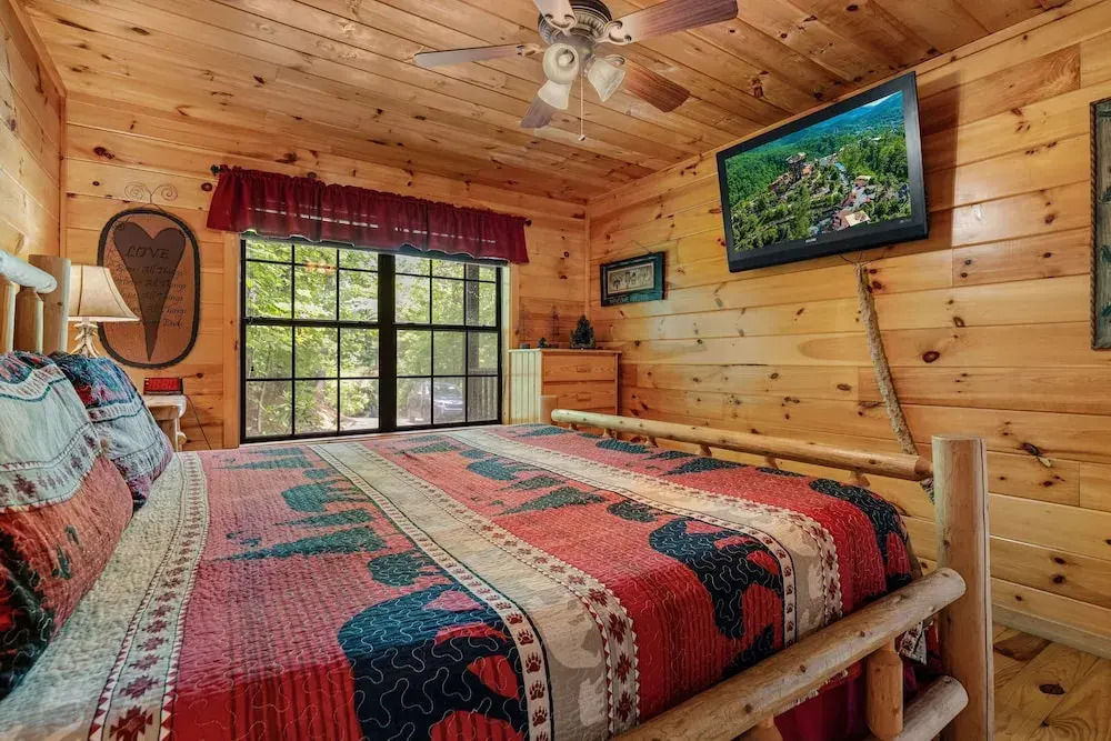 Caught Ya Peek'n 1 Bedroom Cabin by RedAwning